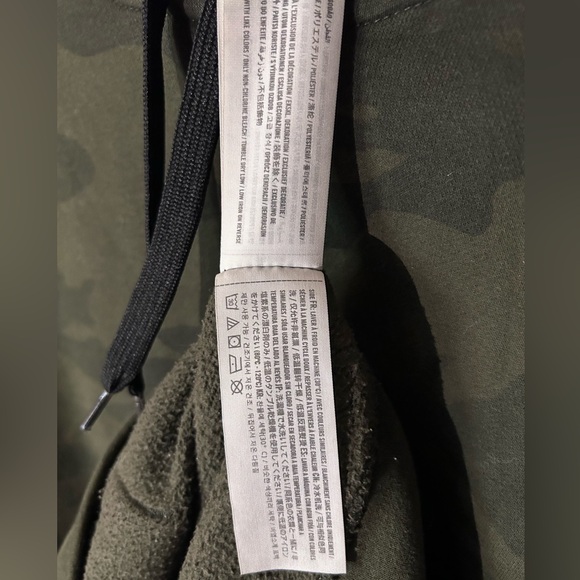 Hollister Print Logo Camo Hoodie Sweatshirt - Picture 12 of 14